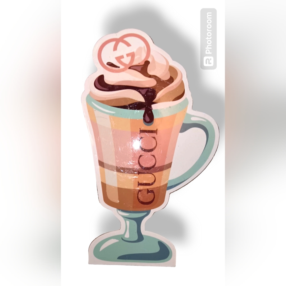 Gucci Milkshake Art deco